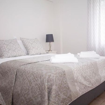 Olive House Apartment Каламата Екстериор снимка